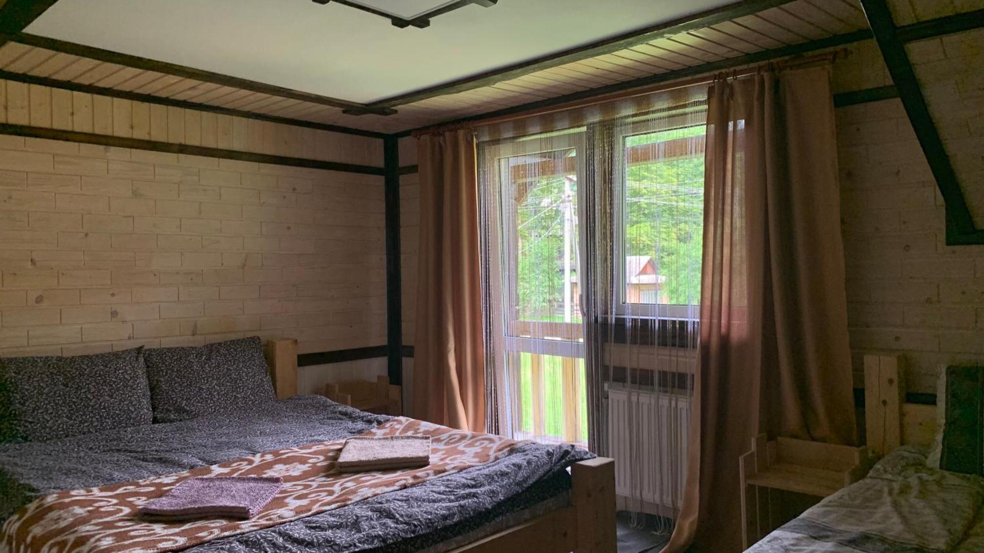 7+Я Villa Verkhovyna Ngoại thất bức ảnh
